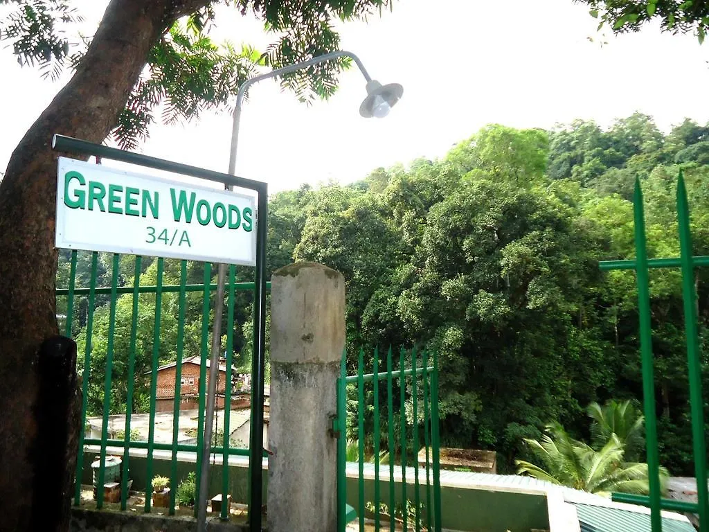 Green Woods Guest Kandy