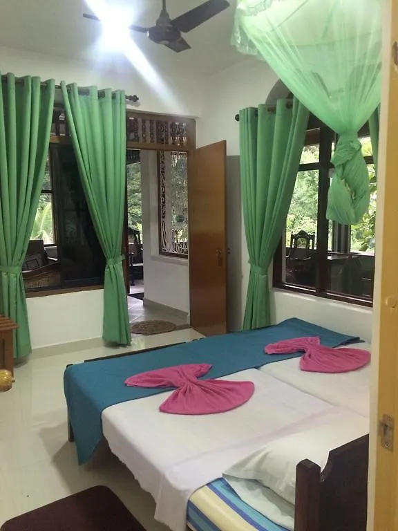 Privatunterkunft Green Woods Guest Kandy Sri Lanka